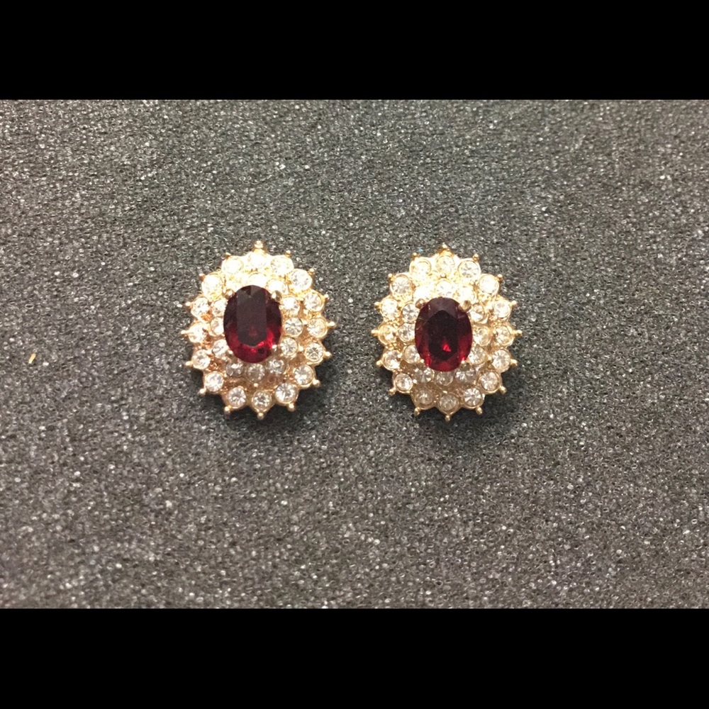 🍁 Vintage Roman Ruby Rhinestone Crystal Earrings